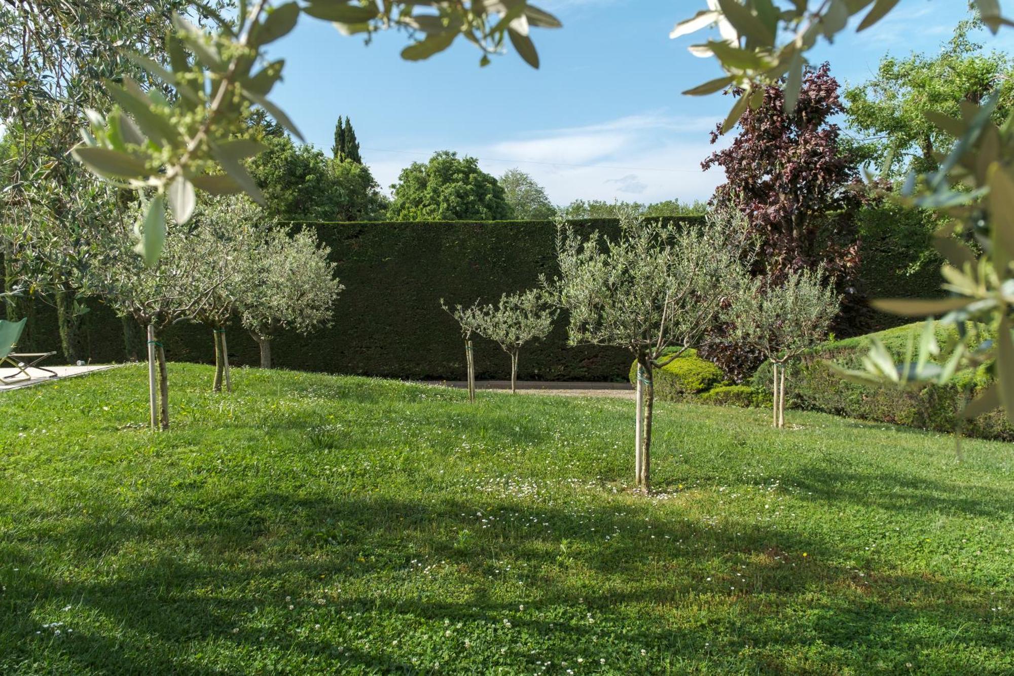 Villa Carini With 3000 Mq Garden & Heated Pool Castelnuovo del Garda Exteriér fotografie