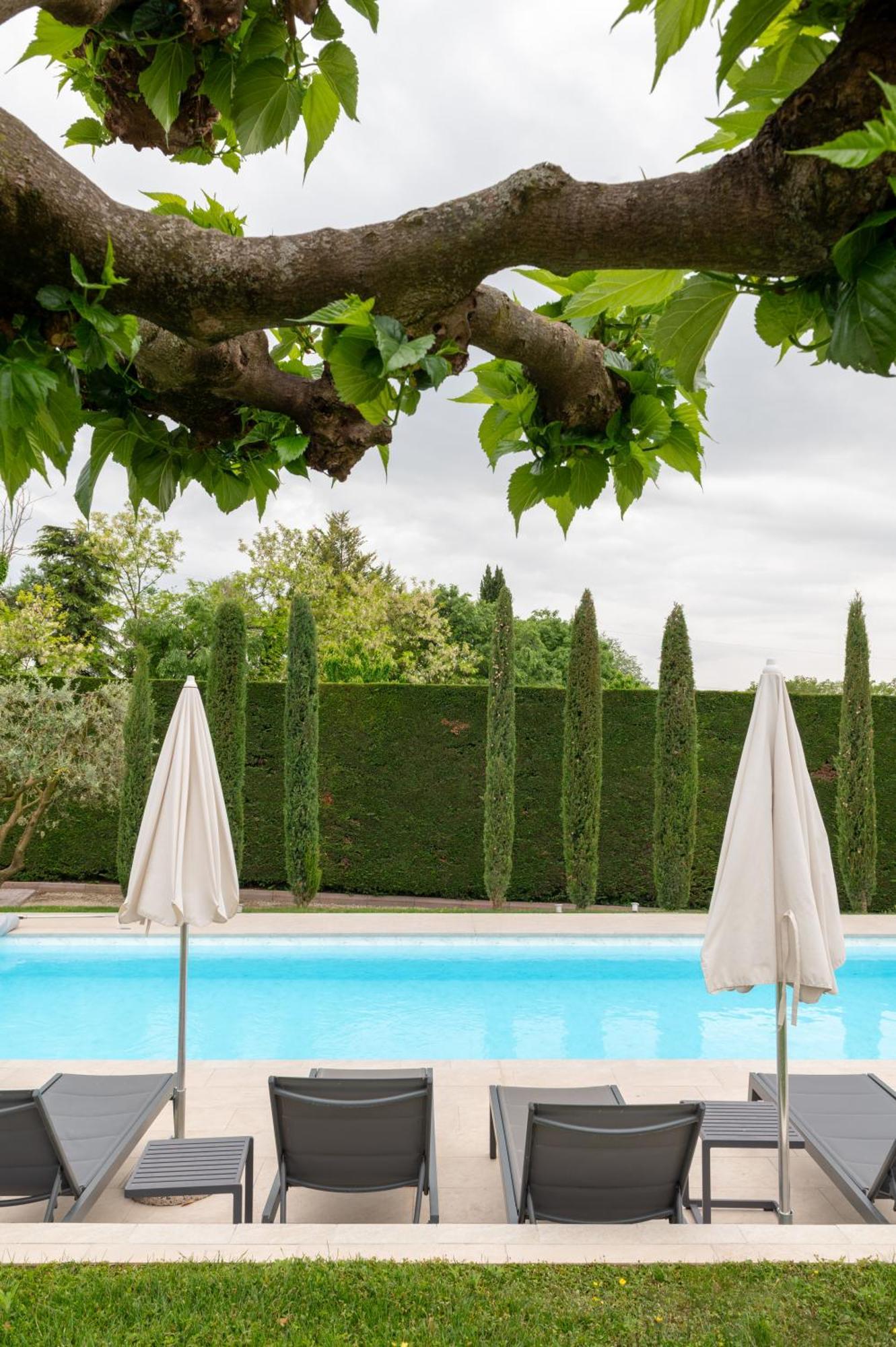 Villa Carini With 3000 Mq Garden & Heated Pool Castelnuovo del Garda Exteriér fotografie